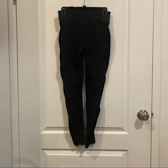 Spanx Ponte Velvet Leggings - Picture 5 of 5